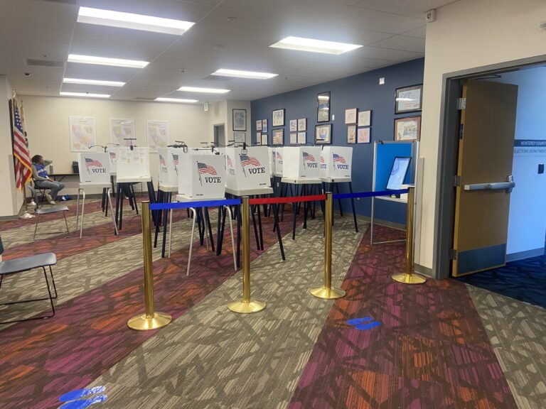 ELECCIONES ESPECIALES TRANSCURREN CON NORMALIDAD EN LA COSTA CENTRAL DE CALIFORNIA