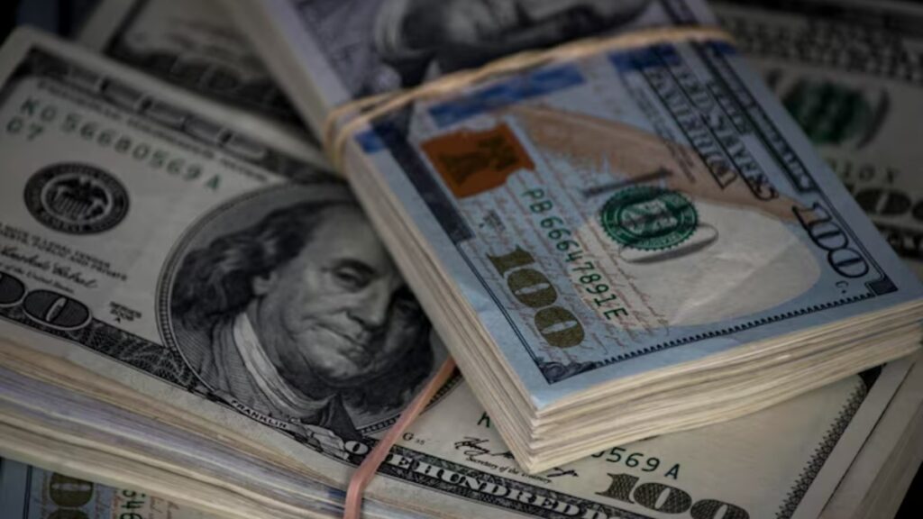 Dólar Hoy: Tipo de Cambio en Monterrey 30 de Diciembre con Caída del Peso Mexicano