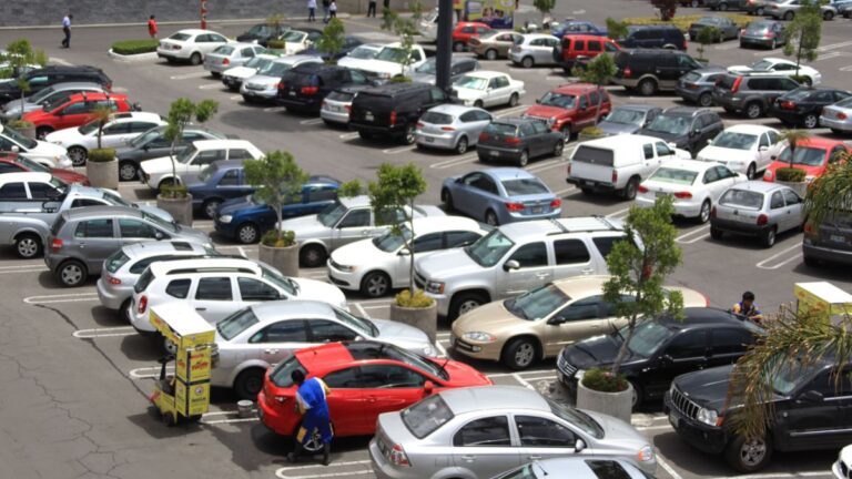 Estacionamientos Gratis en Plazas Comerciales: ¿La Nueva Propuesta para Poblanos?