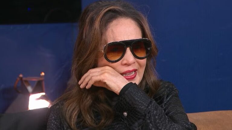 Yolanda Andrade Celebra su Cumpleaños 54 en Monterrey Tras su Hospitalización: ‘No me empujen’