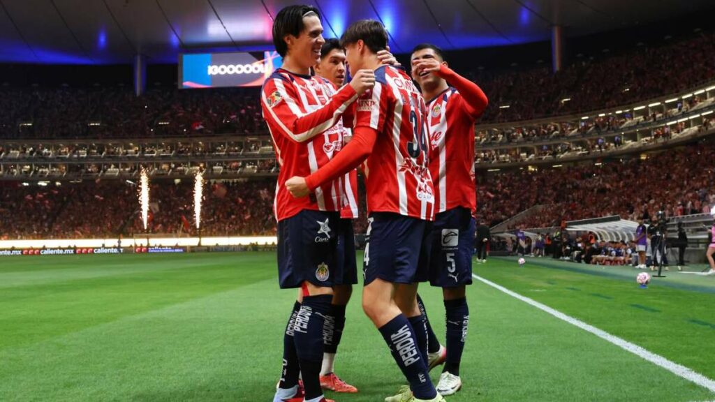 Delantero de Chivas Considera Salir para Fortalecer al Atlante
