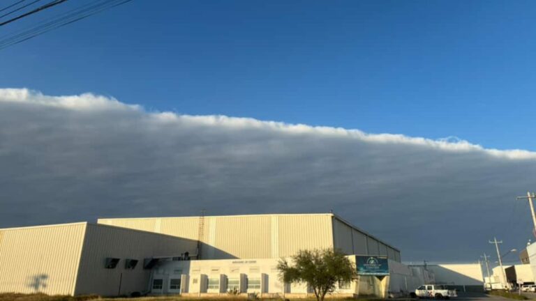 Nube Gigante Aparece sobre Monterrey: ¿Qué es Este Fenómeno Meteorológico?