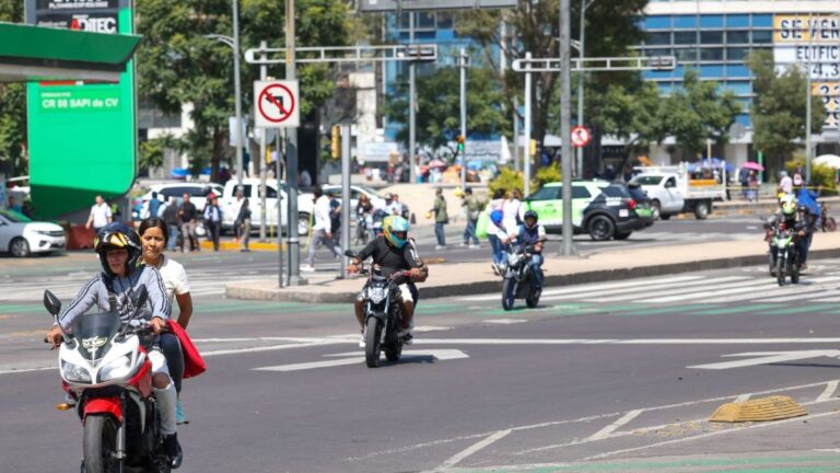Hoy No Circula en CdMx y Edomex: Descubre Qué Autos Descansan el 31 de Diciembre de 2025
