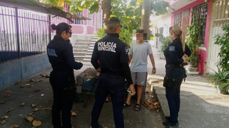 Mujer Secuestrada en Michoacán: Policía Municipal Rescata a Abuela y Nieto de Secuestro Virtual