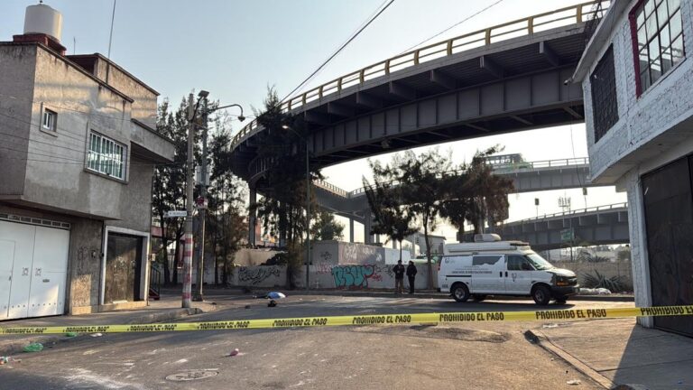 Accidente mortal en el puente Venustiano Carranza: Motociclista cae 25 metros