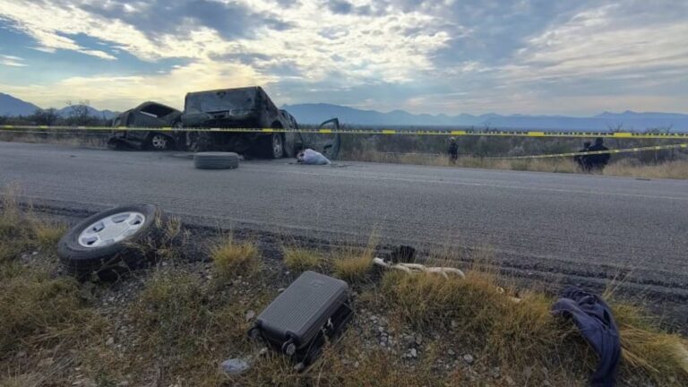 Accidente en Lampazos, Nuevo León: Dos personas calcinadas y varios heridos