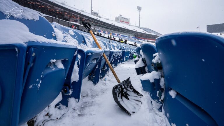 Los Bills Invitan a Aficionados a Retirar Nieve del Highmark Stadium y Ofrecen Beneficios Exclusivos