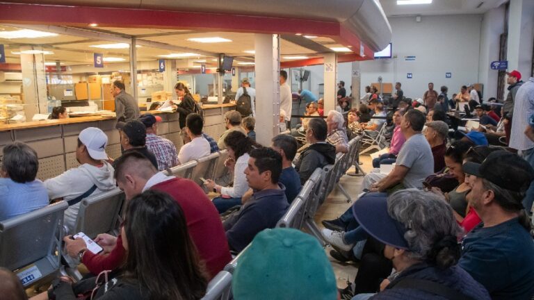 Refrendo 2026: Descubre dónde pagar en Jalisco y Monterrey