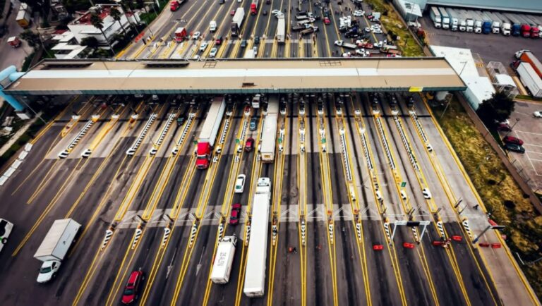 Autopista México-Querétaro: Reportes de Tráfico EN VIVO y Últimas Noticias