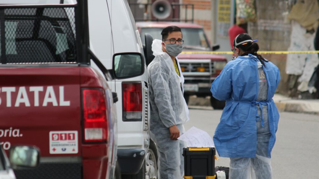 Puebla: Vecinos Detectan Olor Putrefacto y Descubren el Cuerpo de una Mujer; Bebé Rescatada con Vida