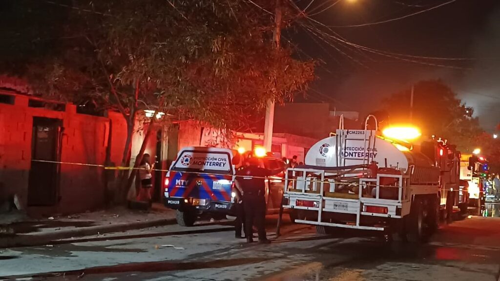 Incendio en La Alianza: Tejaban Consume en Monterrey Sin Lesionados