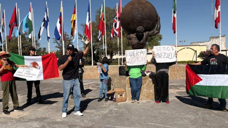 Protestas en Monterrey: Colectivo Regio se opone a la intervención de Estados Unidos en Venezuela
