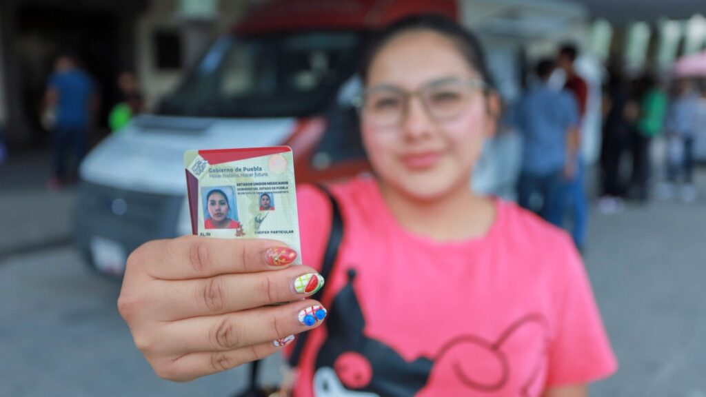 Costos Actualizados: ¿Cómo Tramitar o Renovar Tu Licencia de Conducir en Monterrey para 2026?