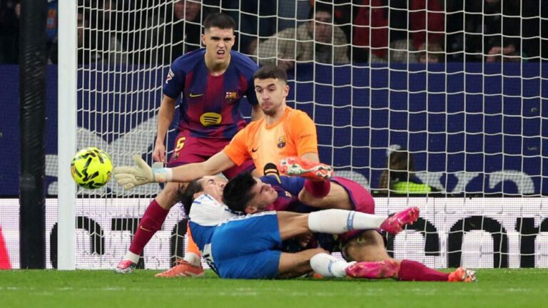 Joan García: La Jugada Polémica que Marcará el Espanyol vs Barcelona