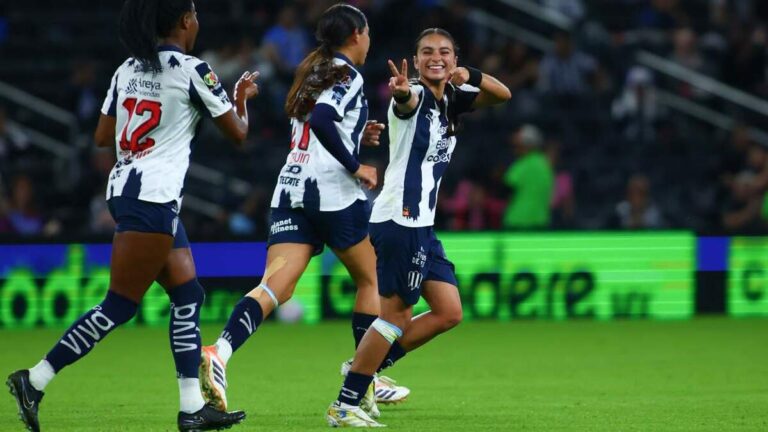 Victoria y Goleada: Rayadas Inicia con Fuerza en la Liga MX Femenil contra Puebla