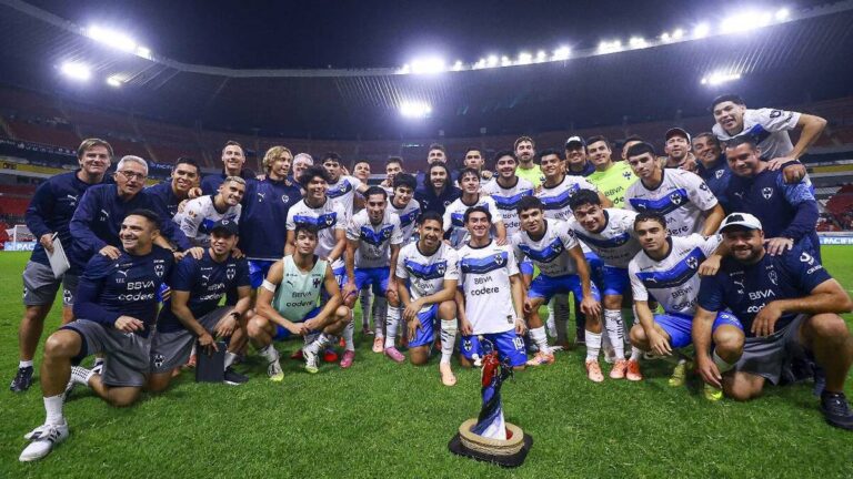 Rayados Triunfa sobre Atlas y Gana la Copa por la Paz