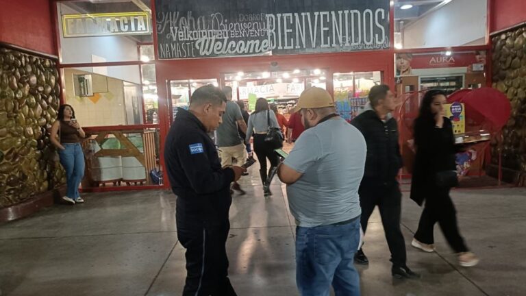 Crisis Emocional en Torreón: Exempleado de Supermercado Sufre y se Prende Fuego