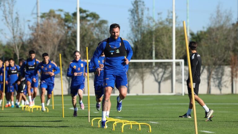 Tigres UANL Inicia Entrenamientos para la Semana 1: ¿Cuáles Jugadores Están Ausentes?