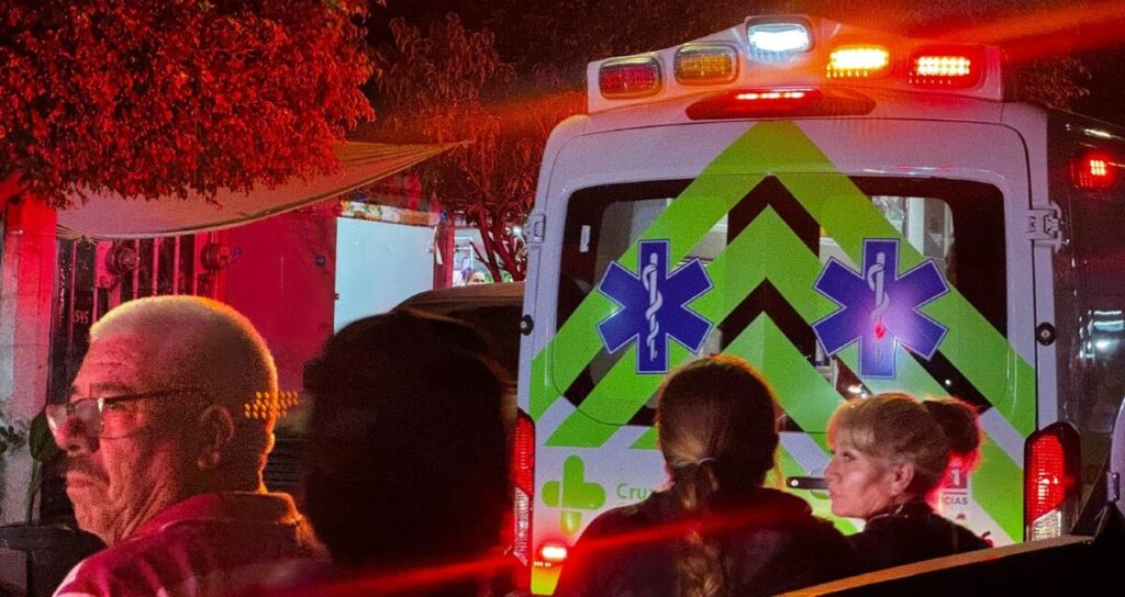 Robo en Tlaquepaque Desata Balacera y Deja 2 Hombres Heridos