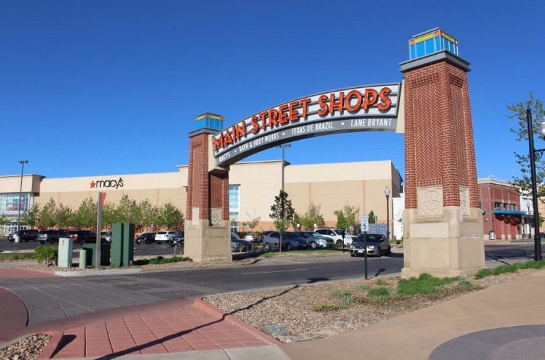 Wayfair en Denver: La Megatienda que Transformará Northfield