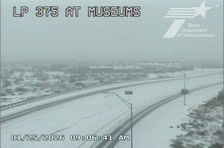 Cierre de Loop 375 en Texas por Condiciones Peligrosas de Viaje