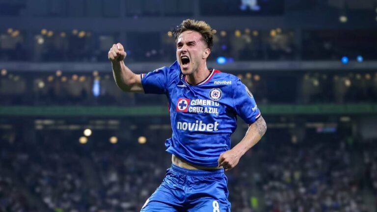 Cruz Azul Asciende a la Cima de la Clasificación Tras Victoria Sobre Rayados