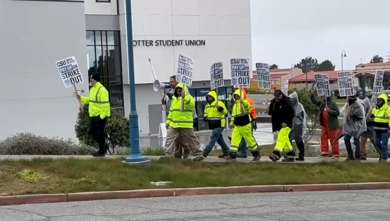 Trabajadores de mantenimiento de CSUMB inician huelga por condiciones laborales