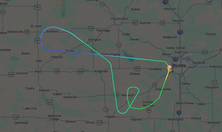 Incendio en avión de Alaska Airlines por batería de litio provoca aterrizaje de emergencia