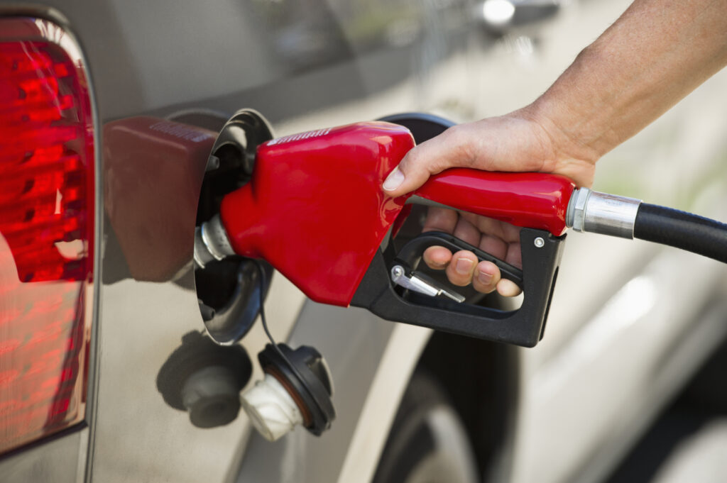 Accidente Peatón en Maine: Trágica Muerte en Gasolinera de Waterville