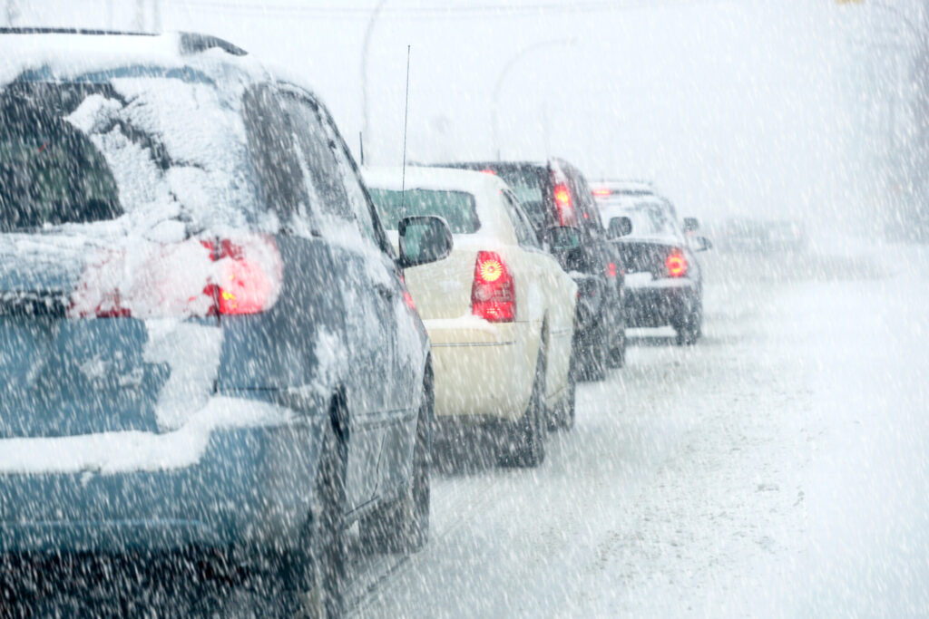 Estado de Emergencia en Connecticut por Tormenta Invernal: Anuncio del Gobernador Ned Lamont