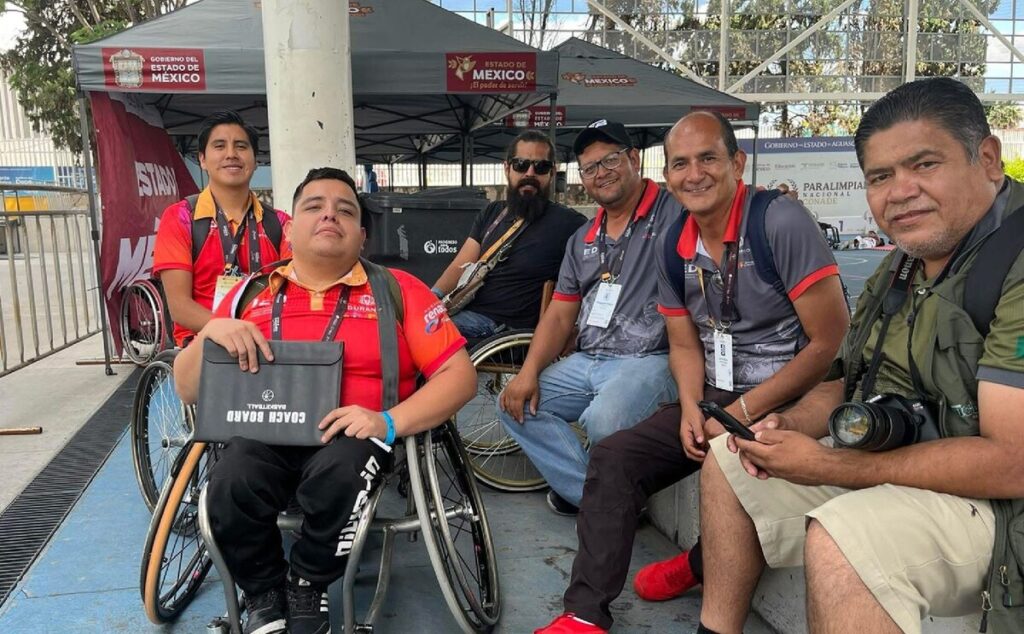 Atletas de basquetbol Down de Durango destacan en torneo elite en Celaya