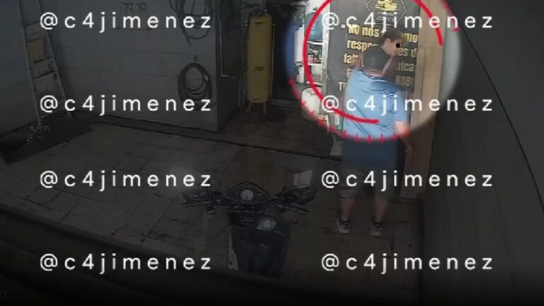 VIDEO | Hombre en Ecatepec enfrenta a menor por pedidos de sándwiches fiados