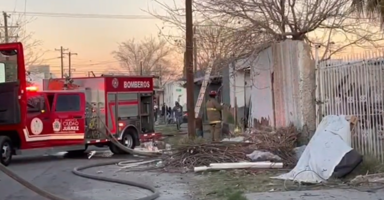 Incendio en Ciudad Juárez: Bomberos Controlan Fuego en Partido Romero