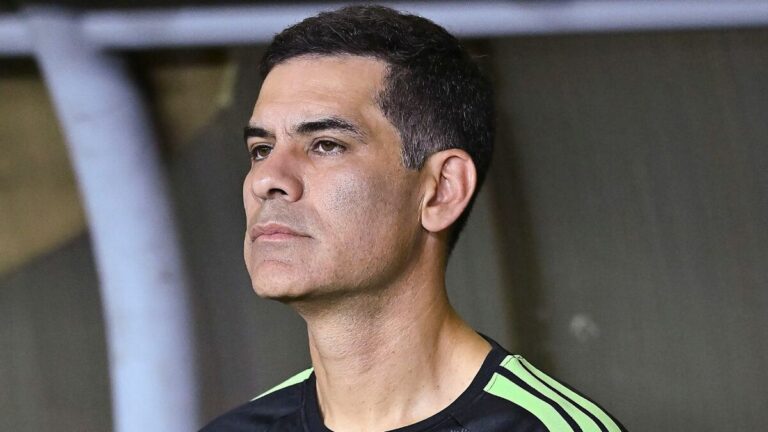Rafa Márquez Exige Reformas en Formación de Fútbol para Combatir la Corrupción en Fuerzas Básicas