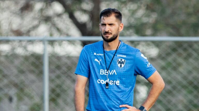 Jugador de Rayados Apoya la Salida de Torrent y el Ascenso de Nico Sánchez como Entrenador