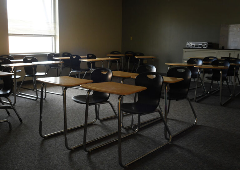 Aumento de agresiones contra maestros en Colorado: Un llamado urgente a la seguridad en las aulas