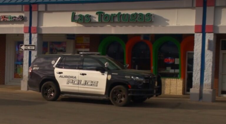 Asalto armado en restaurante Las Tortugas de Aurora termina con sospechoso detenido