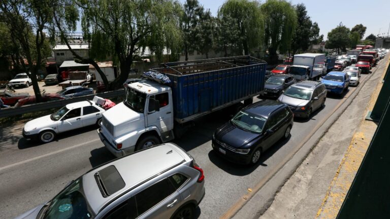 Hoy No Circula en CdMx y Edomex: Descubre Qué Autos Descansan el 4 de Marzo de 2026
