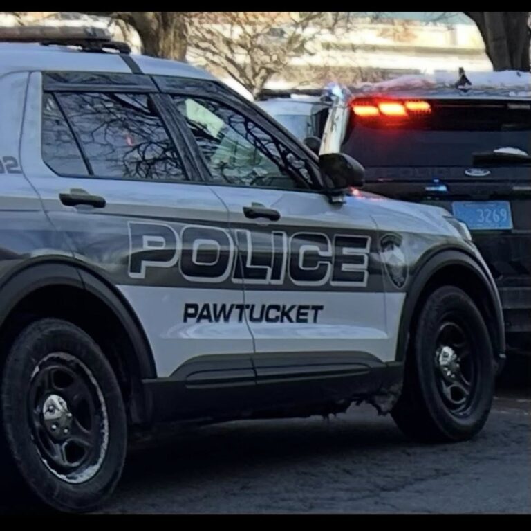 Superviviente del tiroteo en Pawtucket recibe alta tras tragedia en el hockey