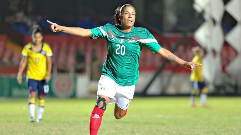 Marigol: La Goleadora Mexicana que Casi Juega en un Equipo Varonil
