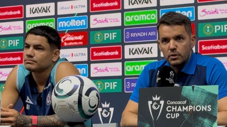 Nicolás Larcamón: Estrategias Clave para el Partido de Ida entre Rayados y Cruz Azul en Concachampions