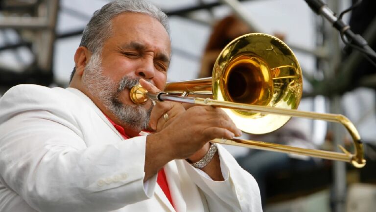 Nueva York Rinde Homenaje a Willie Colón en una Emotiva Misa en San Patricio