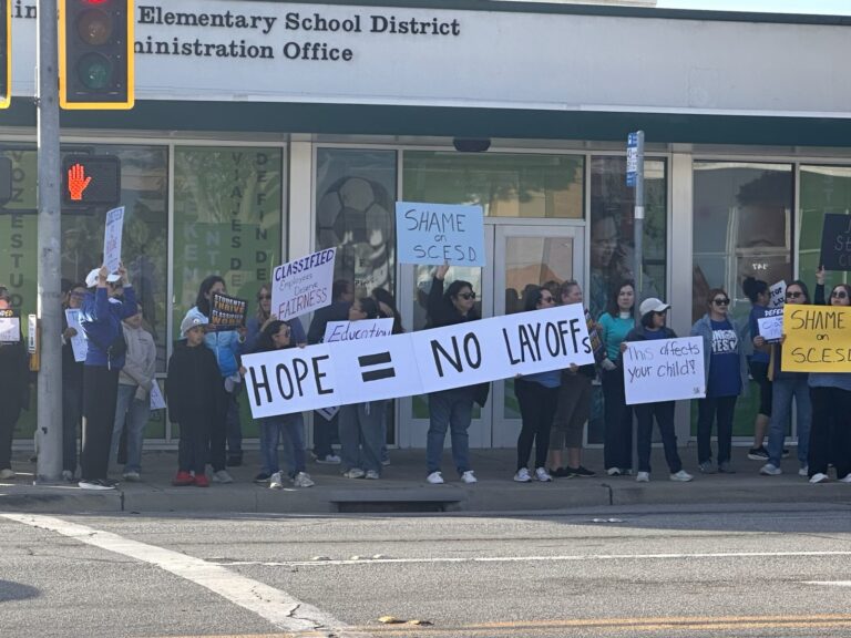 Protestas en Salinas por recortes escolares; distritos de la región enfrentan ajustes presupuestarios