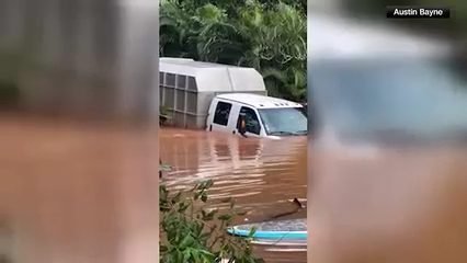 Inundaciones en Hawái provocan rescates masivos y evacuaciones
