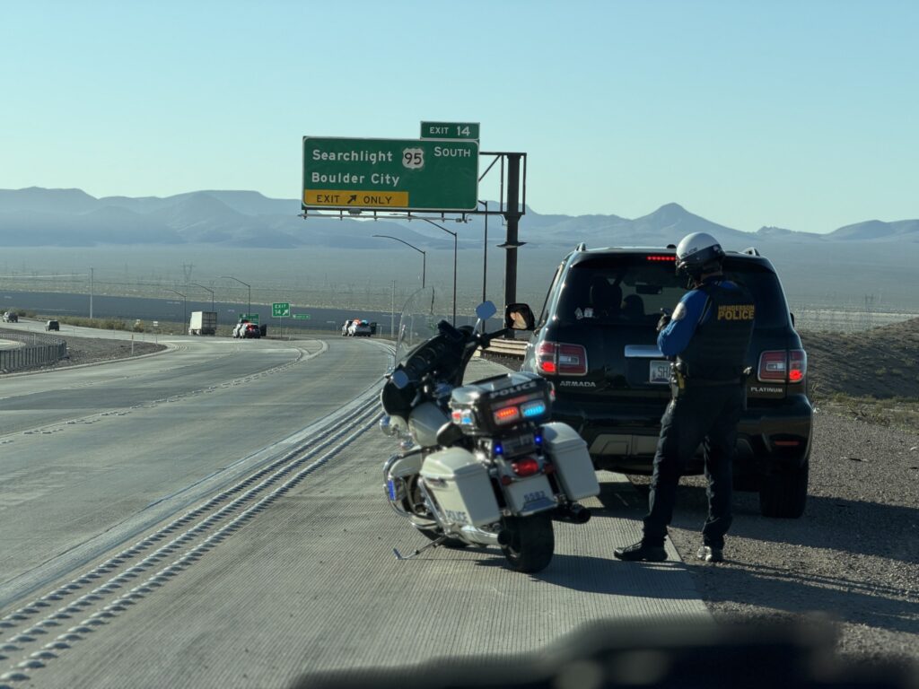 La Fuerza de Tarea de Tráfico Intensifica Operativos por Exceso de Velocidad en Las Vegas Durante Ola de Calor