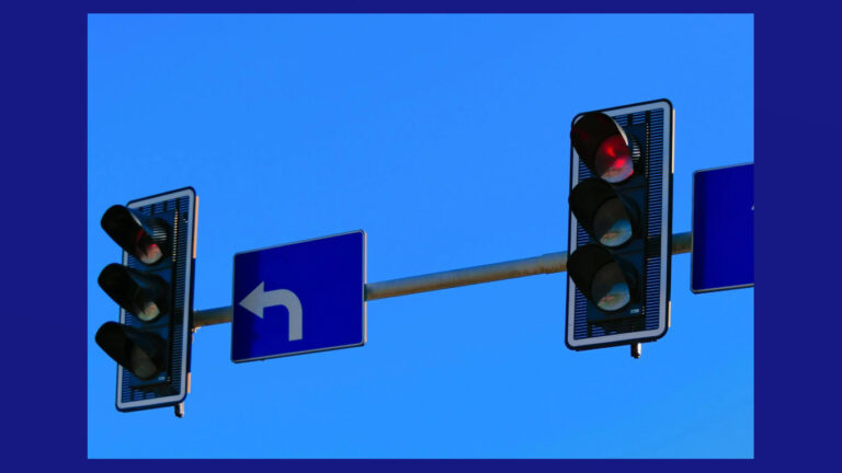 Mejoras en Seguridad Vial con Nuevos Semáforos en Laredo
