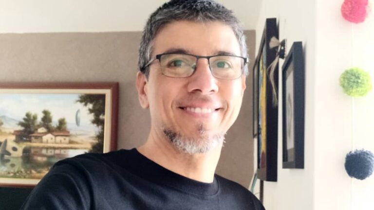 Descubre a Tonatiuh Moreno: El Tapatío Detrás de CuriosaMente en YouTube