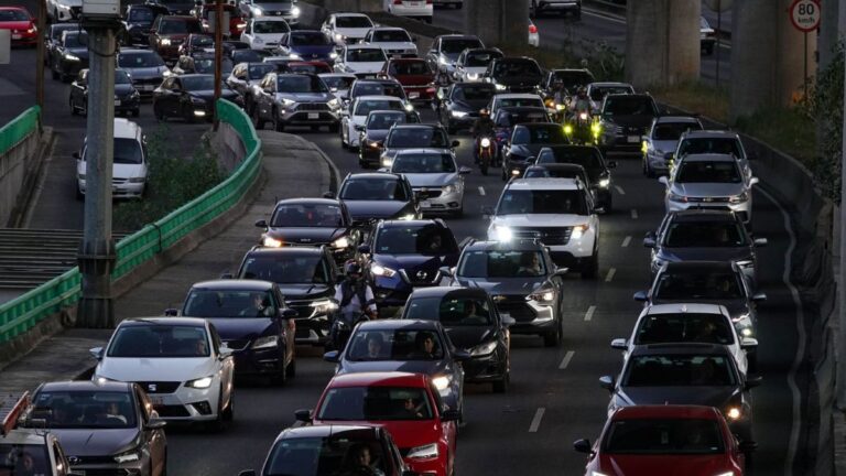 Restricciones Vehiculares para Hoy No Circula en CdMx y Edomex: 26 de Marzo 2026
