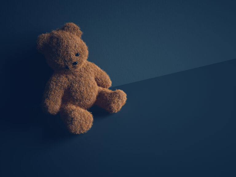 Ayuda a Niños Hospitalizados: ¡Dona Un Peluche en Arvada Antes del 31 de Marzo!