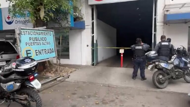 Impactante asesinato de chofer de tráiler frente al Hospital Pediátrico de Sinaloa